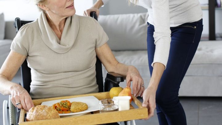 Quand a-t-on besoin d&rsquo;une aide à domicile ?